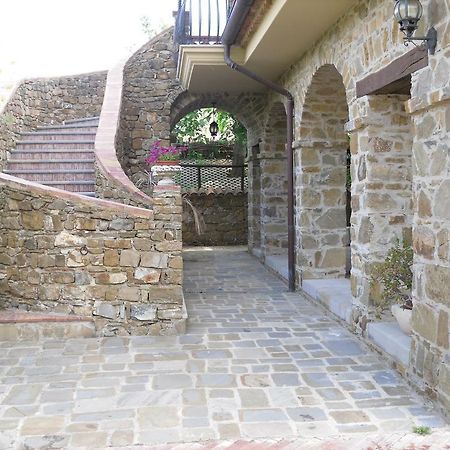La Ginestra Hotel Castel San Lorenzo Luaran gambar