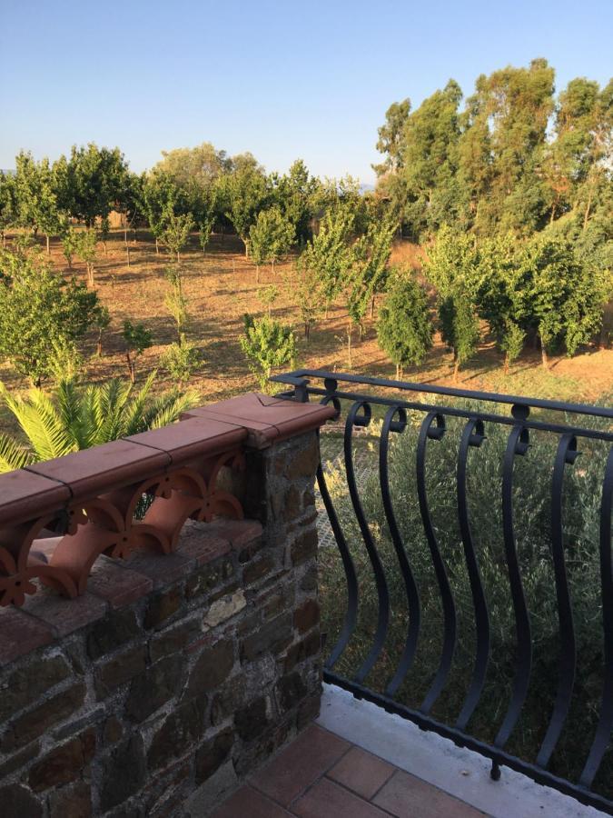La Ginestra Hotel Castel San Lorenzo Luaran gambar