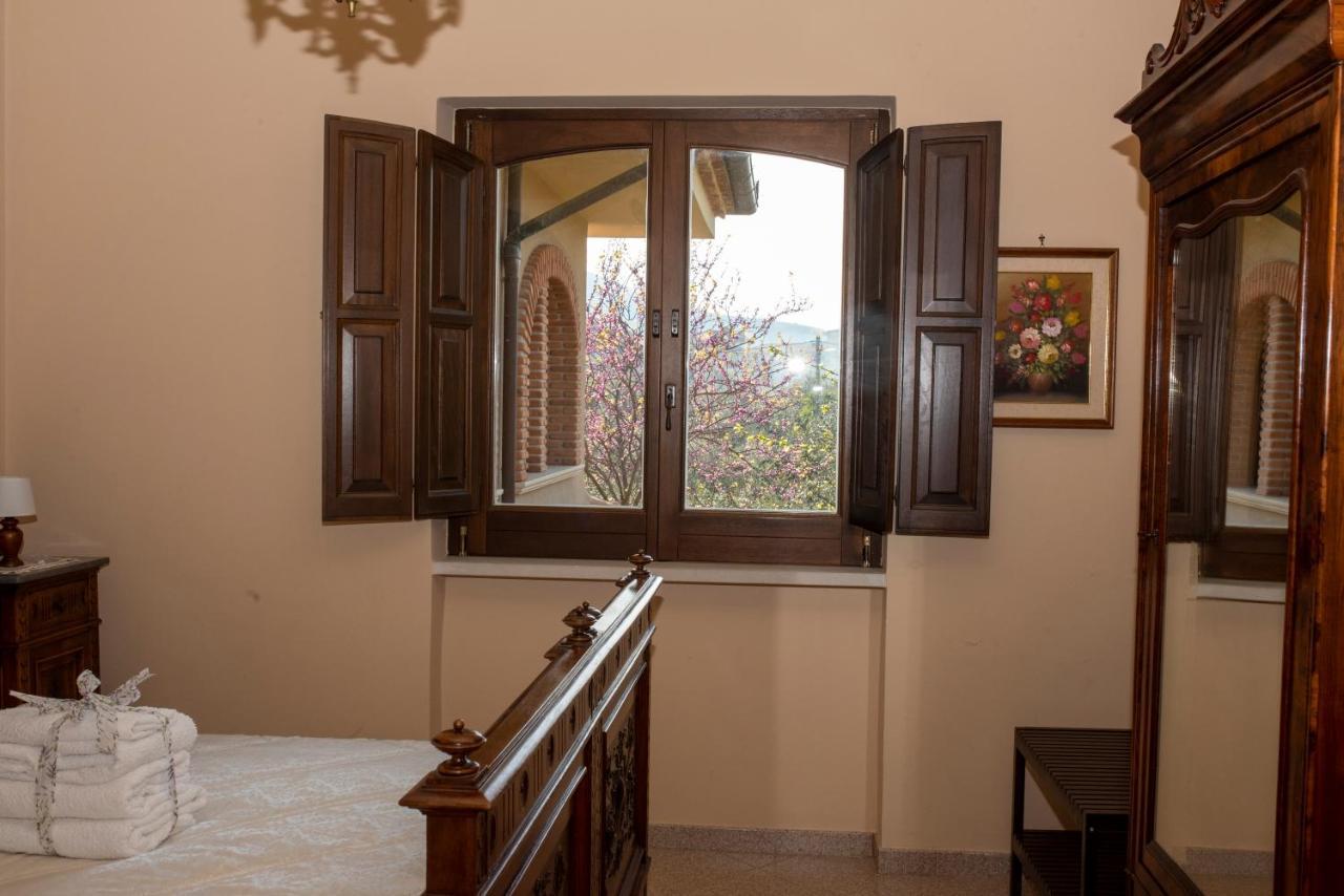 La Ginestra Hotel Castel San Lorenzo Luaran gambar
