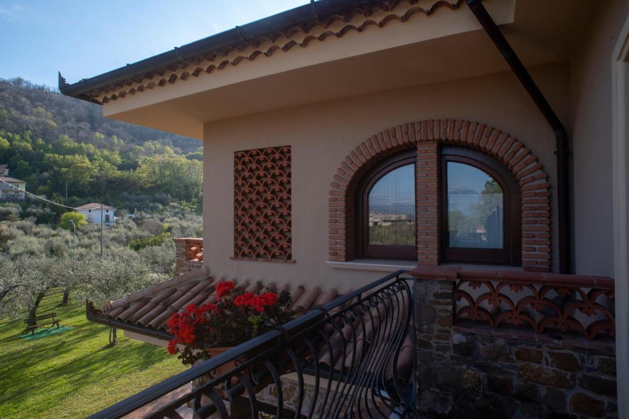 La Ginestra Hotel Castel San Lorenzo Luaran gambar