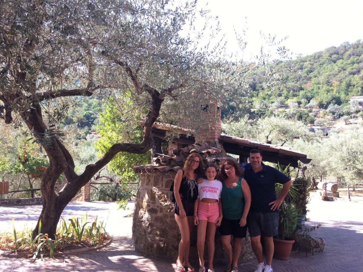 La Ginestra Hotel Castel San Lorenzo Luaran gambar